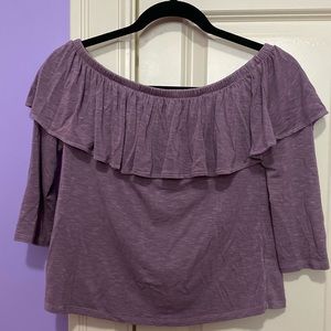 Quarter sleeve off the shoulder AE top